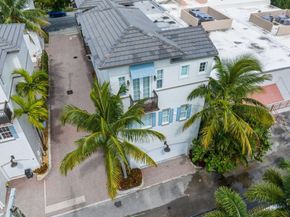 285 SE 6th Avenue I, Delray Beach FL 33483