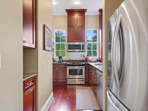 285 SE 6th Avenue I, Delray Beach FL 33483