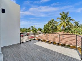 1220 NE 15th Avenue, Fort Lauderdale FL 33304