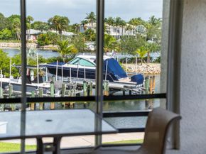 827 Oak Harbour Drive 827, Juno Beach FL 33408