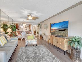 6033 Coral Lake Dr 6033, Margate FL 33063