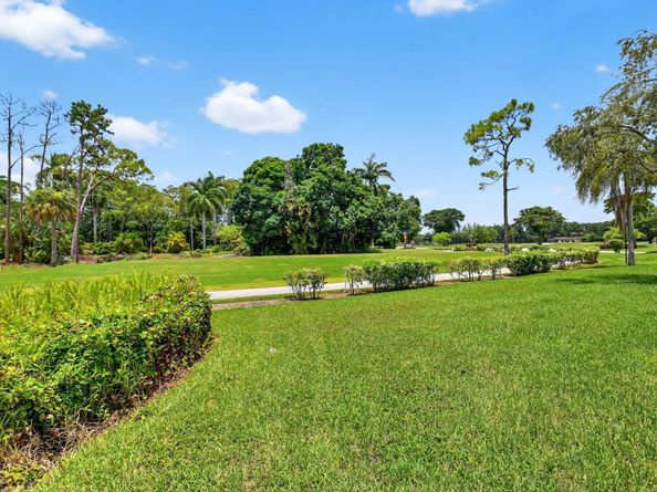 21669 Tall Palm Cir 1B, Boca Raton FL 33433