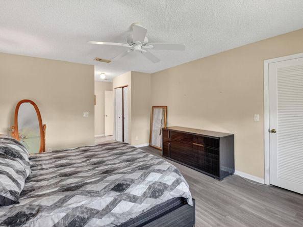 21669 Tall Palm Cir 1B, Boca Raton FL 33433
