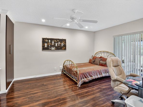 21669 Tall Palm Cir 1B, Boca Raton FL 33433
