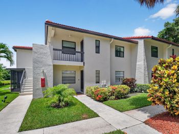 21669 Tall Palm Cir
