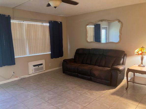 3 Dorchester A, West Palm Beach FL 33417