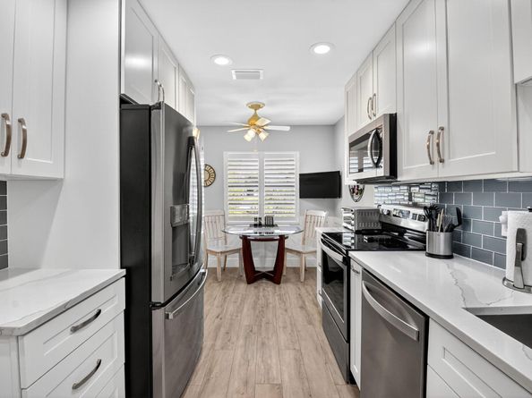 13 Southport Lane F, Boynton Beach FL 33436