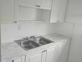 630 84th Street 28, Miami Beach FL 33141