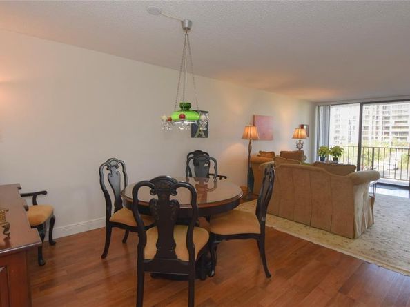 400 Leslie Dr. 419, Hallandale Beach FL 33009