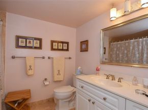 400 Leslie Dr. 419, Hallandale Beach FL 33009