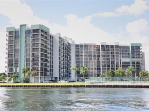 400 Leslie Dr. 419, Hallandale Beach FL 33009