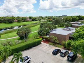 9135A SW 20th Pl, Davie FL 33324