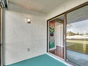 4691 Lucerne Lakes Boulevard 106, Lake Worth FL 33467
