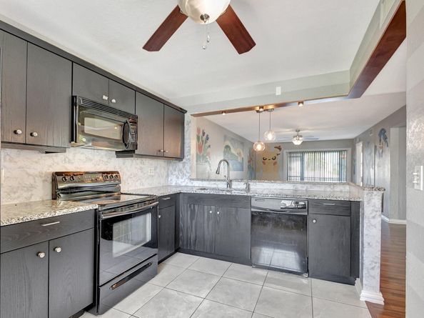 4691 Lucerne Lakes Boulevard 106, Lake Worth FL 33467