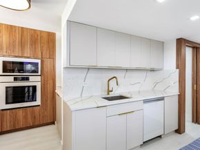 134 Lakeshore Drive 416, North Palm Beach FL 33408