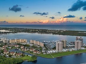 134 Lakeshore Drive 416, North Palm Beach FL 33408