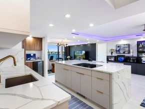 134 Lakeshore Drive 416, North Palm Beach FL 33408