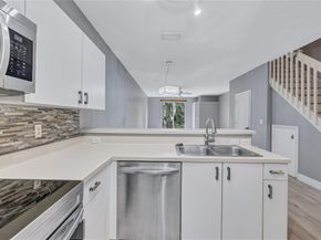 4844 NW 58th Manor, Coconut Creek FL 33073
