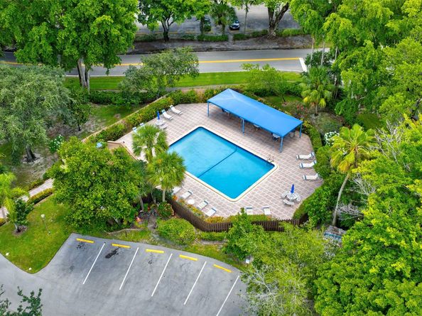 4844 NW 58th Manor, Coconut Creek FL 33073