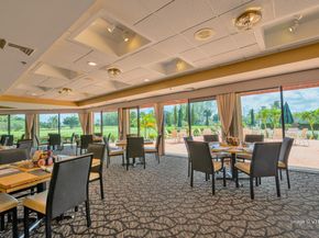 9511 N Hollybrook Lake Dr 207, Pembroke Pines FL 33025