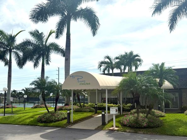 2005 NW 18th Street 201, Delray Beach FL 33445