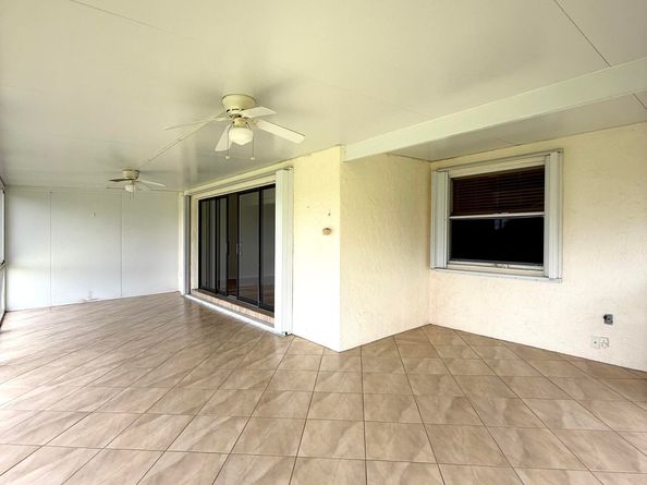 2005 NW 18th Street 201, Delray Beach FL 33445