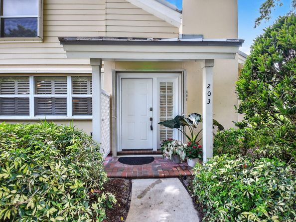 203 Andover Court 2c, Boynton Beach FL 33436