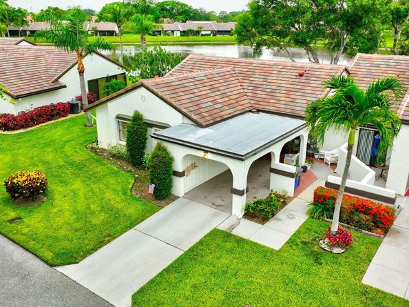 5707 Parkwalk Circle E, Boynton Beach FL 33472
