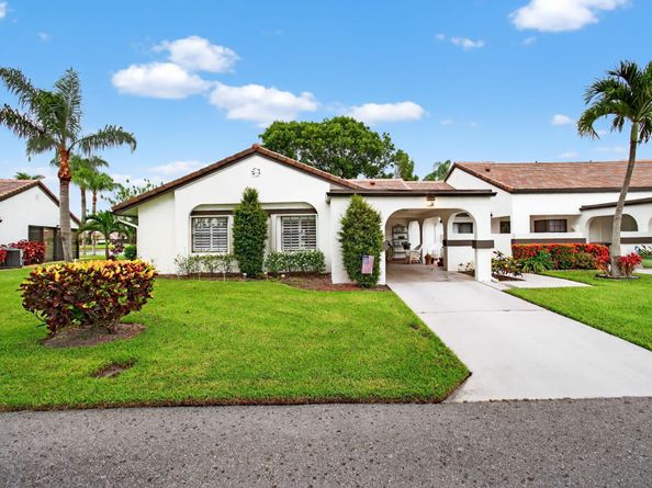 5707 Parkwalk Circle E, Boynton Beach FL 33472