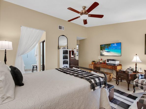 5707 Parkwalk Circle E, Boynton Beach FL 33472