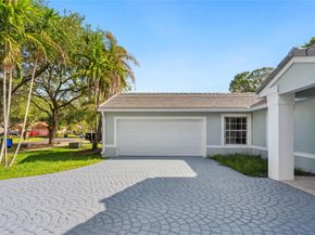 1811 SW 124th Way, Miramar FL 33027