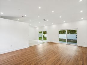 1811 SW 124th Way, Miramar FL 33027