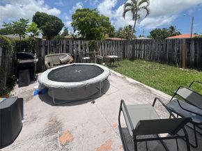 151 SW 15th St, Pompano Beach FL 33060
