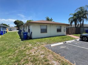 151 SW 15th St, Pompano Beach FL 33060