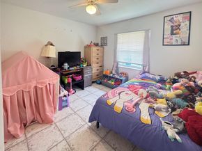 151 SW 15th St, Pompano Beach FL 33060