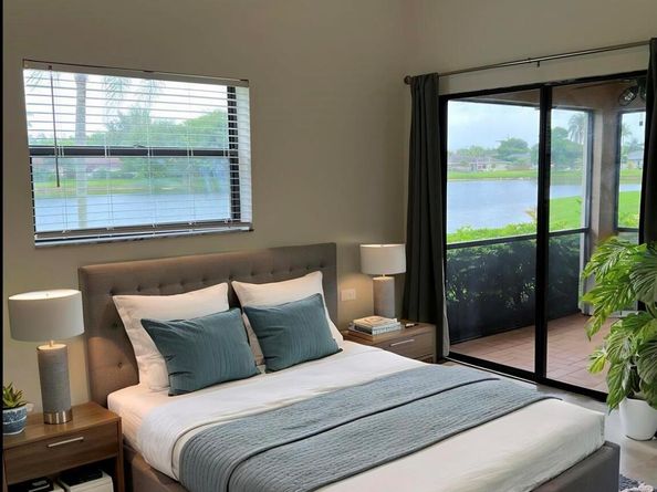 73 Via De Casas Norte, Boynton Beach FL 33426