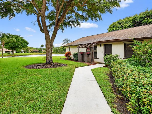 73 Via De Casas Norte, Boynton Beach FL 33426