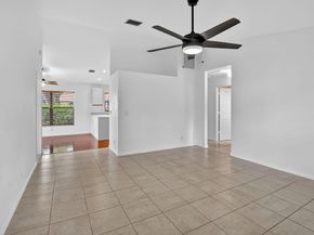 73 Via De Casas Norte, Boynton Beach FL 33426