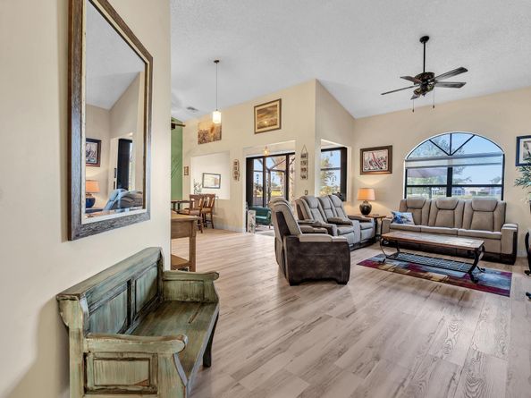 8099 Cassia Drive, Boynton Beach FL 33472