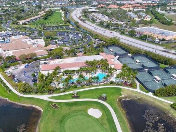 8099 Cassia Drive, Boynton Beach FL 33472
