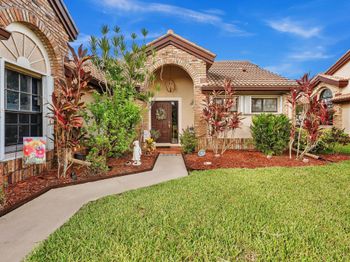8099 Cassia Drive