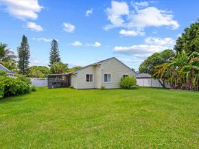 1172 Grandview Circle, Royal Palm Beach FL 33411
