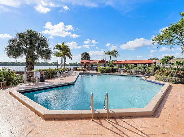 408 Republic Ct 408, Deerfield Beach FL 33442
