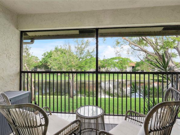 408 Republic Ct 408, Deerfield Beach FL 33442