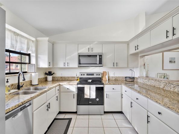 408 Republic Ct 408, Deerfield Beach FL 33442