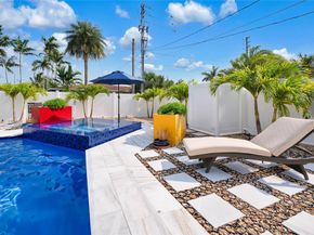 238 SE 2nd Ter, Dania Beach FL 33004