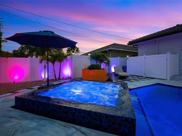 238 SE 2nd Ter, Dania Beach FL 33004