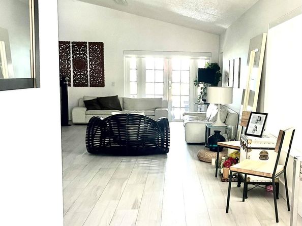 1377 Majesty Terrace, Weston FL 33327