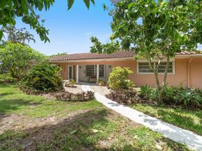 1250 SE 10th Street, Deerfield Beach FL 33441