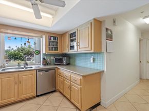 1250 SE 10th Street, Deerfield Beach FL 33441